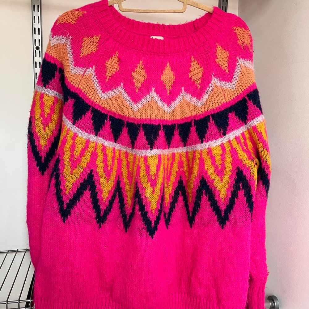 A New Day Pink and Yellow Crew Neck Sweater